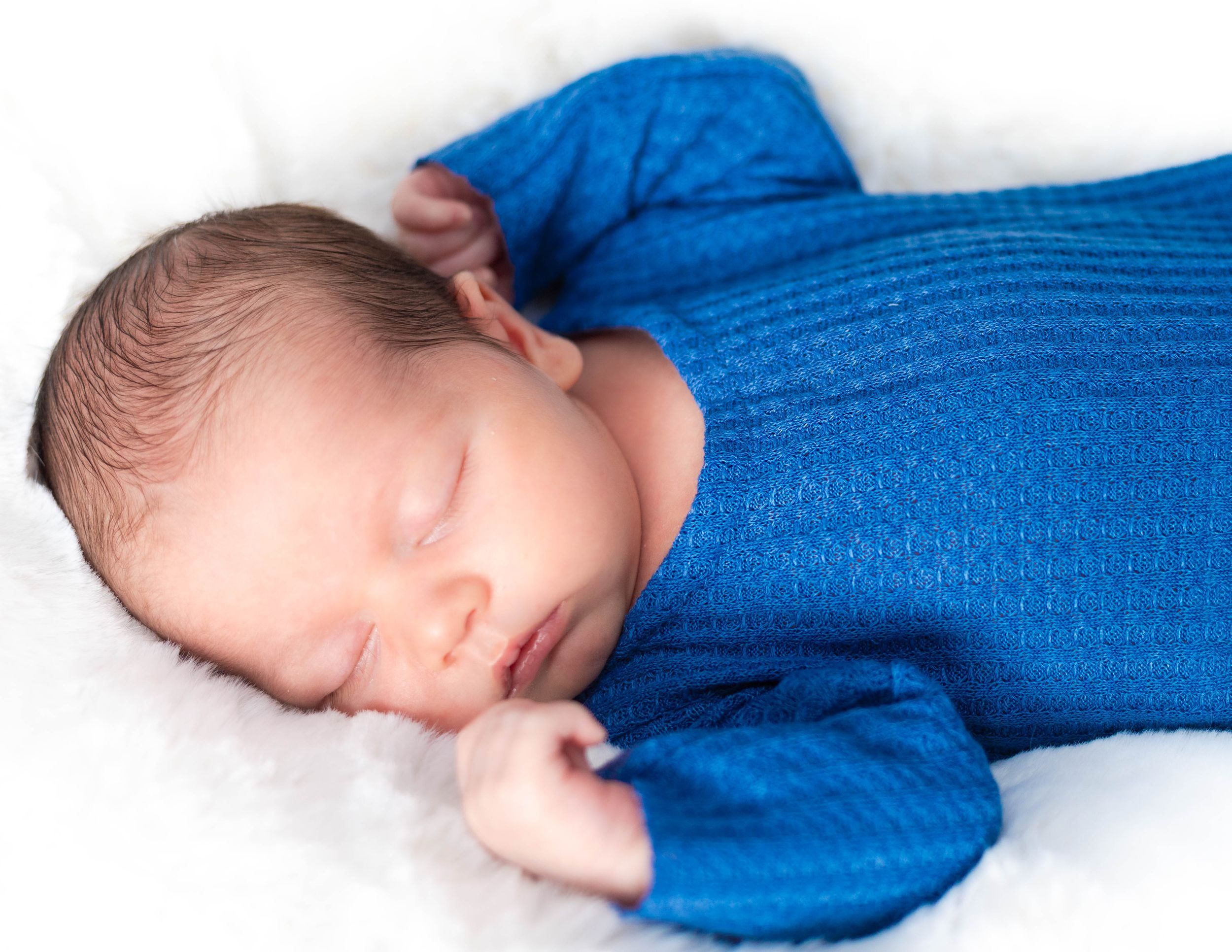 Newborn photography Aberdeen, image 1