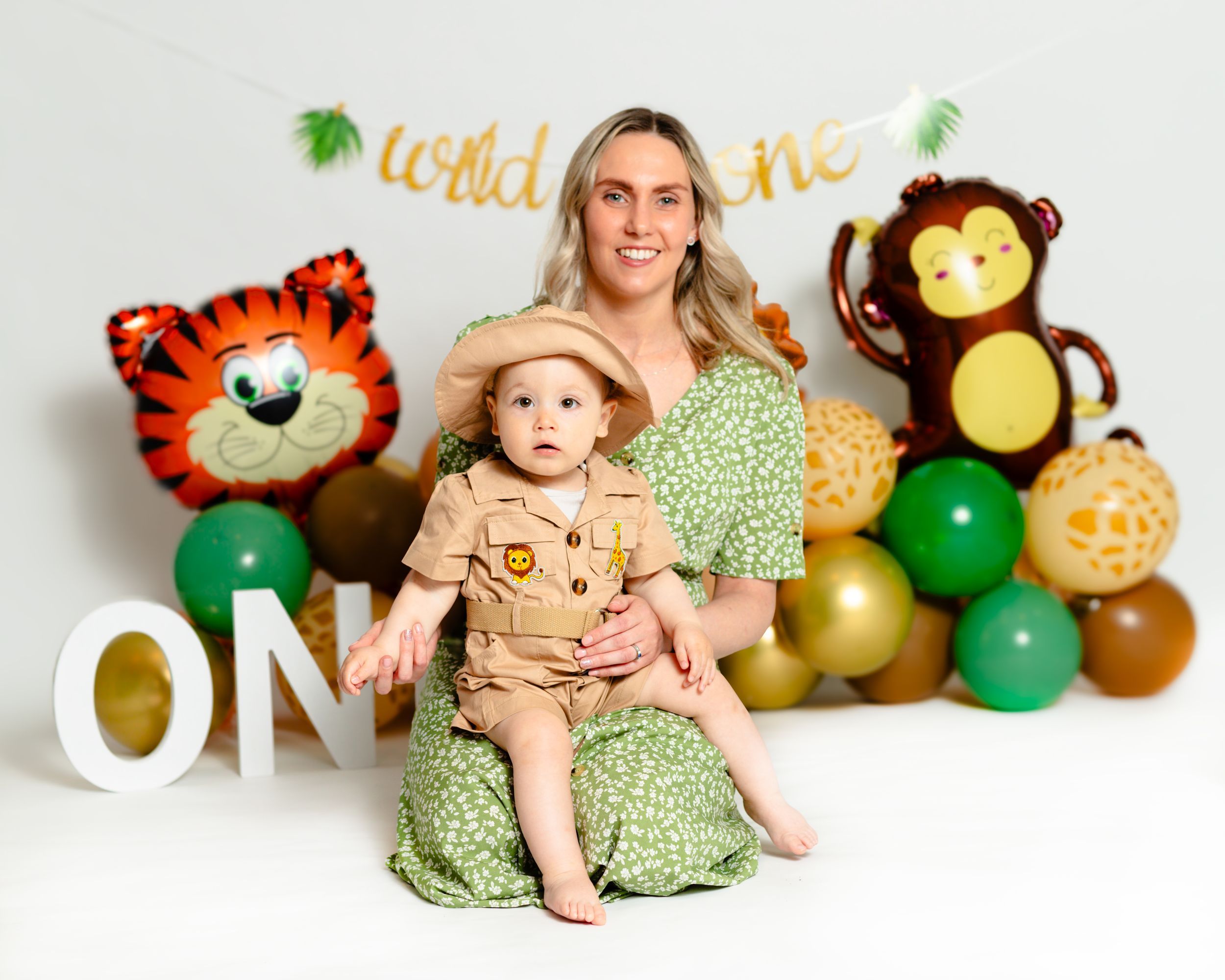 Cake smash photography Aberdeen, image 3