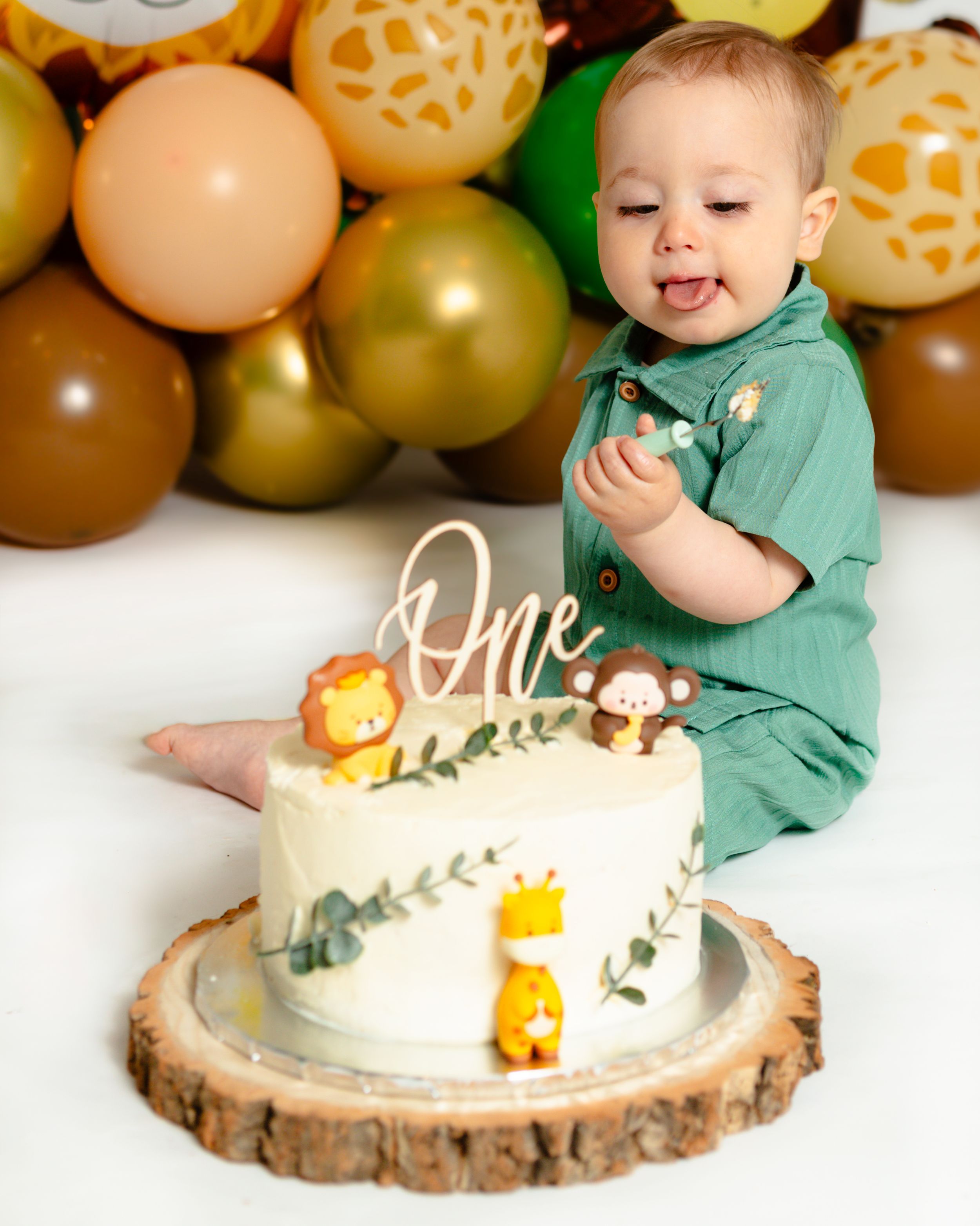 Cake smash photography Aberdeen, image 4