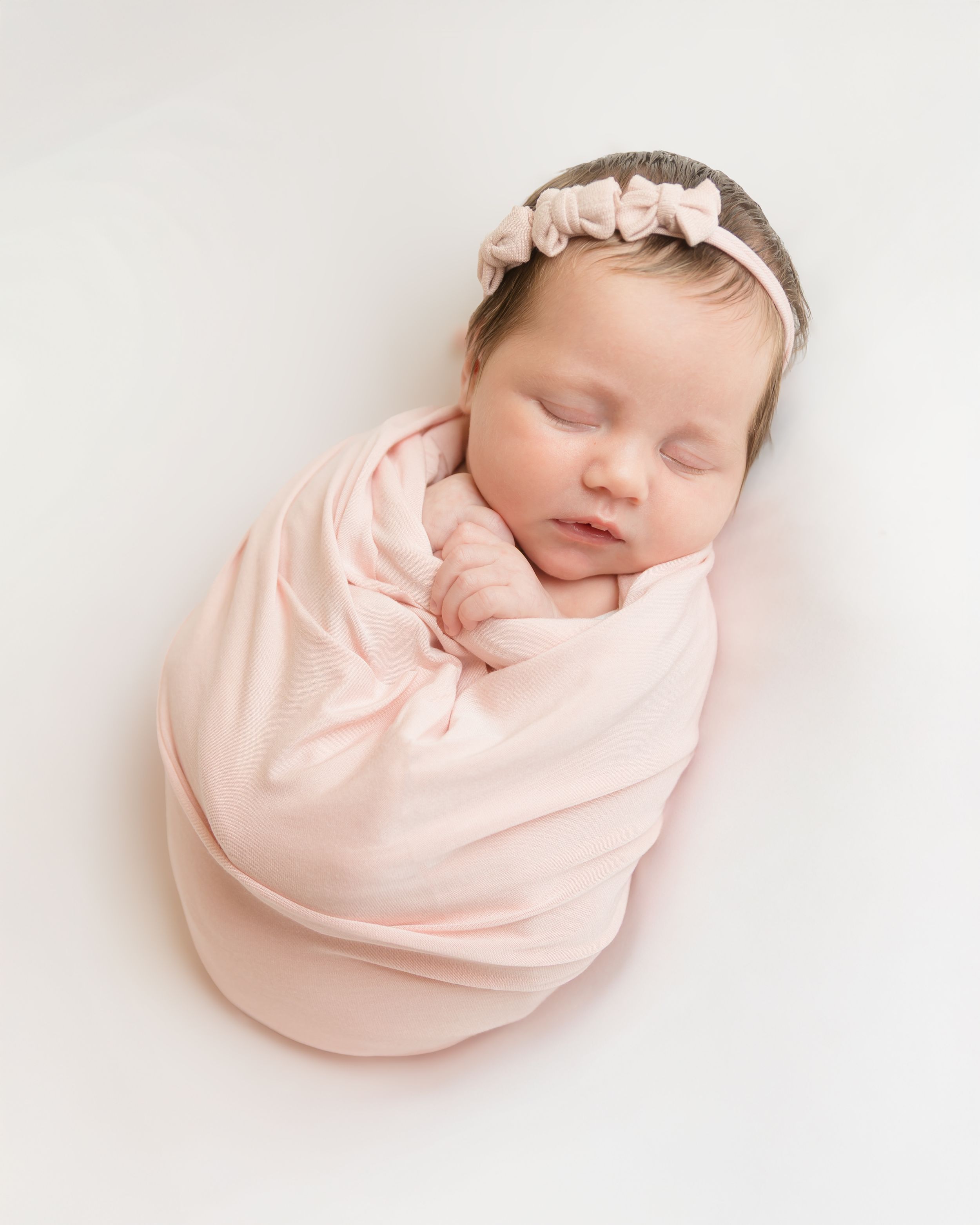 Newborn photography Aberdeen, image 24